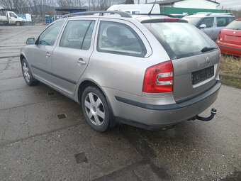 Náhradní díly na Škoda Octavia 2 2.0 FSI - 3