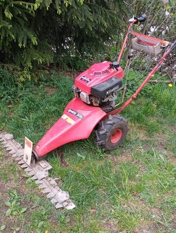Lištová sekačka HONDA - 3