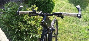 Horské kolo Specialized - 3