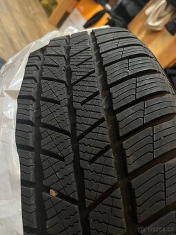 Zimní kola Audi A6 R17 5x112 - 3