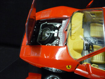 Ferrari GTO 1984 Bburago 1/18 - 3