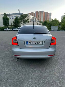 Octavia 1.6tdi 2012 - 3