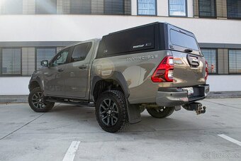 Toyota Hilux DC 2.8 I D-4D Invincible 4x4 A/T - 3