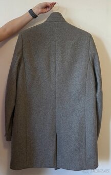 Kabát H&M // Velikost: M - 3