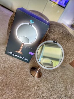Luxusní, kosmetické zrcadlo s led SIMPLEHUMAN - 3