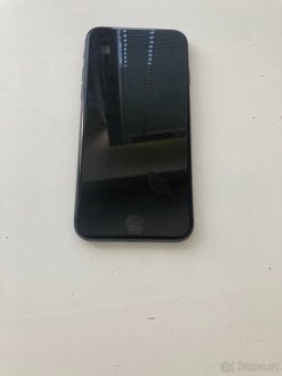 Prodám iPhone 8 64 GB - 3
