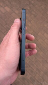 iPhone 13, 128 GB, 6,1" top stav - 3