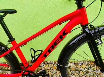 Značkové dětské kolo TREK Wahoo 26"/13" red - 3