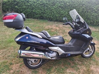 Honda Silver Wing FJS 600 - 3