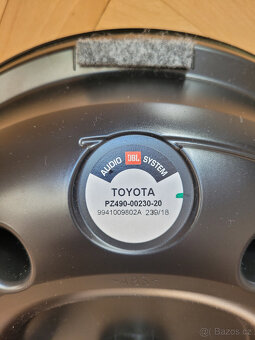 Subwoofer JBL Toyota - 3
