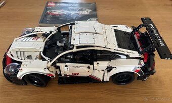 LEGO Technic 42096 Porsche 911 - 3