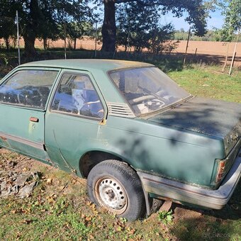 Opel ascona - 3