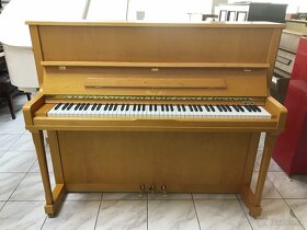 České pianino Klug & Sperl model 120 se zárukou - 3
