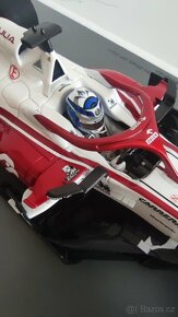 F1 Alfa Romeo C41 Kimi Abu Dhabi 2021 1:18 Spark - 3