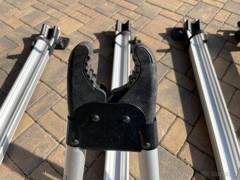 Příčníky Thule + 3 držáky kol (Bikers) - 3