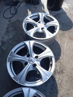 Sada ALU BSA LF R15 4x100 6.5J ET20 - 3