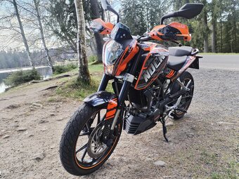 KTM Duke 200 TOP stav původ Německo - 3