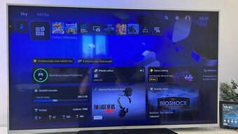 PS5 Digital Edition + 2 ovladače + účet s hrami - 3