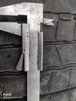 Pneu 315/70 R 22,5 - 3