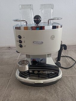 Kávovar DeLonghi - 3