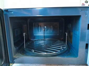 Mikrovlnná trouba SHARP R-242WE 800 W, 20 l - 3