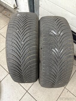 Pneu 195/55/R16 - 3