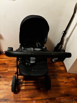 KINDERKRAFT SELECT Kočárek sportovní Yoxi Pure Black - 3