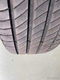 Michelin Primacy 4 - 225/45/R17 - 3
