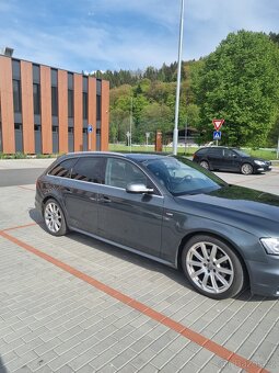 Audi A4 B8 2.0 tdi 130kw - 3