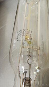 Halogenidová výbojka Tesla RVI 2000W, (Tesla Holešovice) - 3