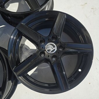 ALU SKODA SUPERB OCTAVIA II III IV YETI 16" ET46 - 3