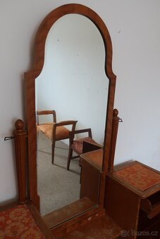 Taburet-zrcadlo - 3