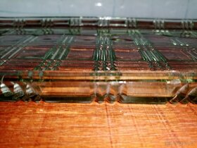 Skleněný tác zelenkavý, asi uranové sklo - 3