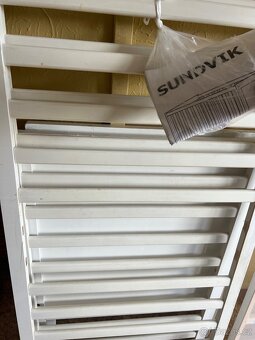 Sundvik IKEA dřevěná dětská postýlka s matrací - 3