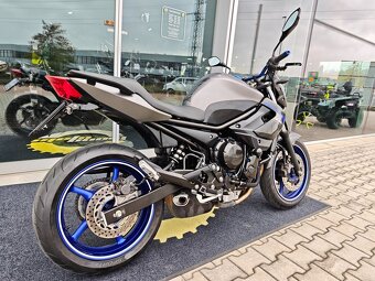 Yamaha XJ6 N - 3