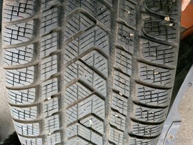 225/55/17 235/65/17 205/40/18 265/45/21 285/40/22 kusovka - 3