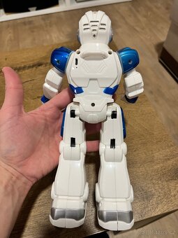 Zigybot robot Viktor - 3