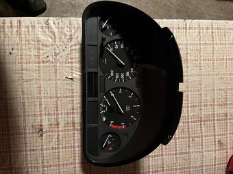 Budíky e39, e46, e34, e87 - 3