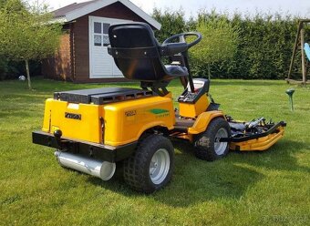 Stiga Park Pro, hydrostatický, 18 koní, 2válcový - 3