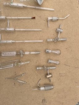 Laboratorní sklo - 3