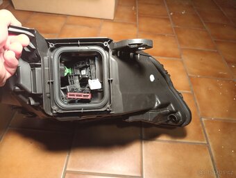 Levý Světlomet Peugeot 308 - 98392863 - 3