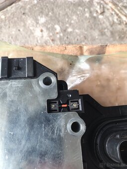 Prodám řídící jednotku aut.prevodovky. - 3