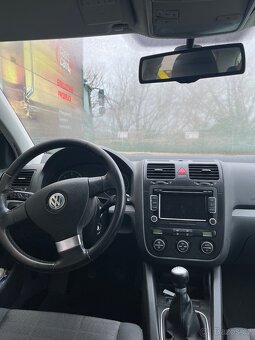 VW Golf 1.9TDi 77kw r.v.2007 NEPOJÍZDNÝ - 3