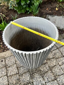 Venkovní květináč - 3