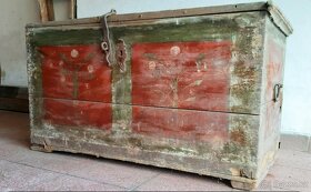 Selská starožitná malovaná truhla - 3