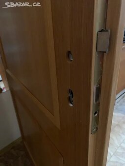 Interiérové/vchodové protipožární dveře masiv - 3