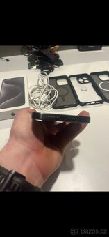 Apple iPhone 15 Pro Max 512gb Black Titan - 3