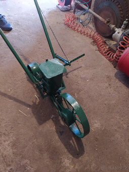 Prodám ruční sečku - 3