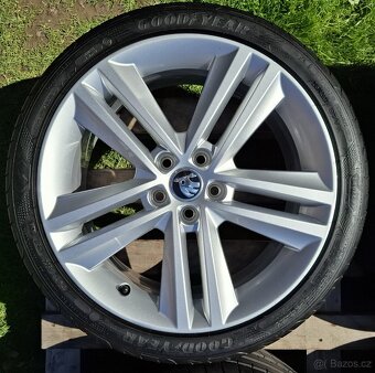 282 Alu Fabia III/Rapid 215/40/17 - 3