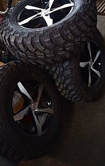Volkswagen Touareg,Amarok 5x120 800km kola4x4 265/70 R17 - 3